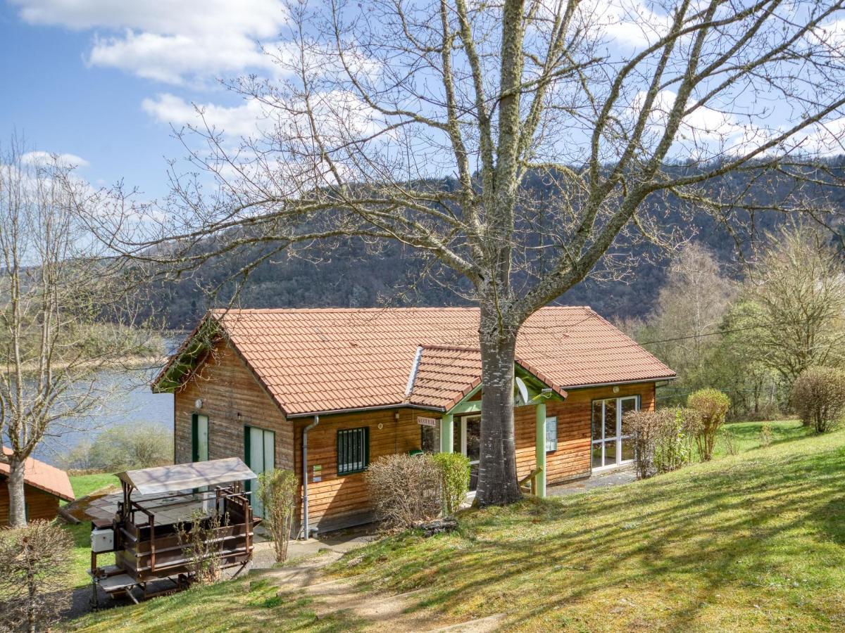 Vacanceole - Les Chalets De La Chazotte Saint-Jacques-dʼAmbur Exteriör bild