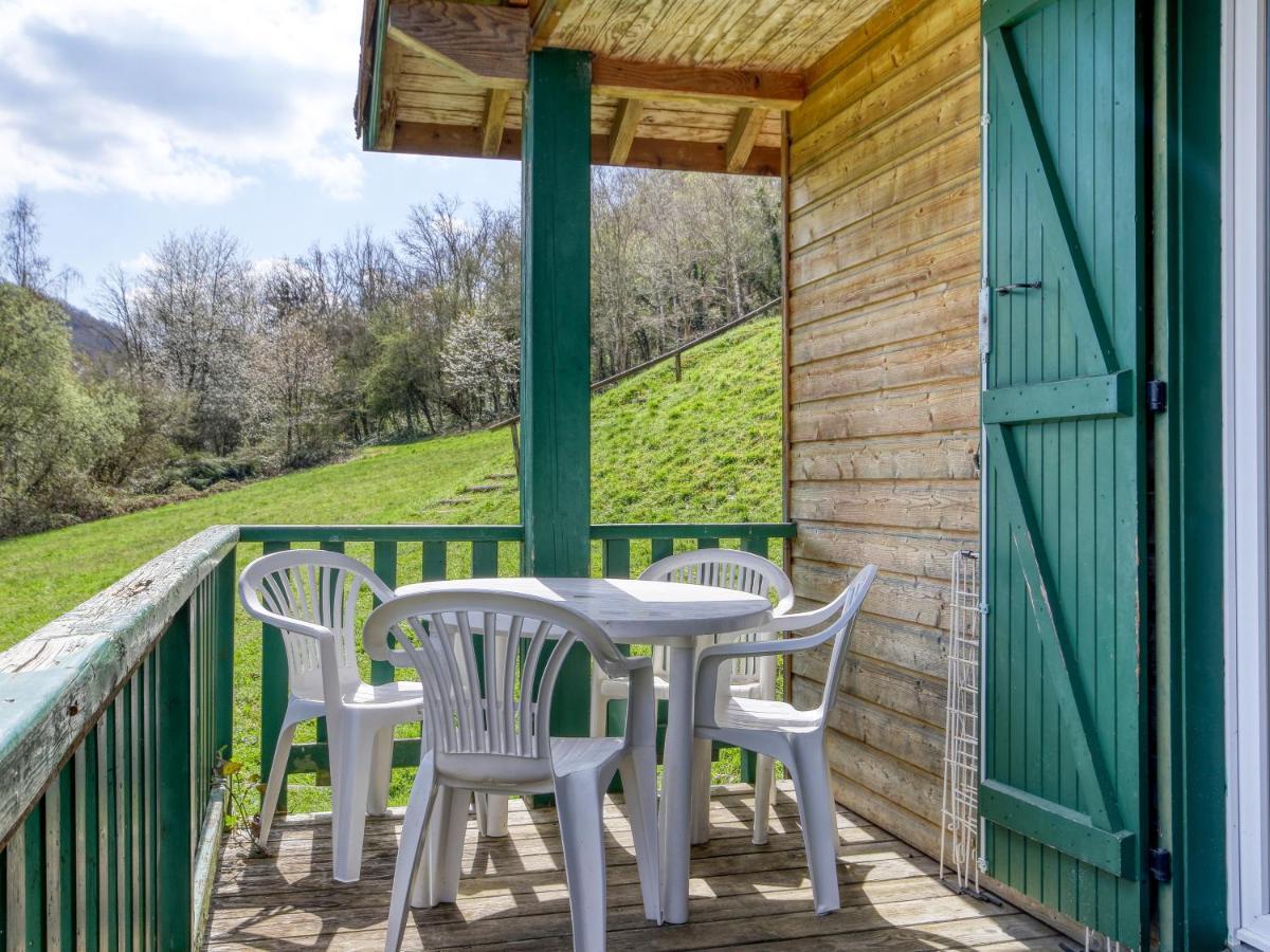 Vacanceole - Les Chalets De La Chazotte Saint-Jacques-dʼAmbur Exteriör bild
