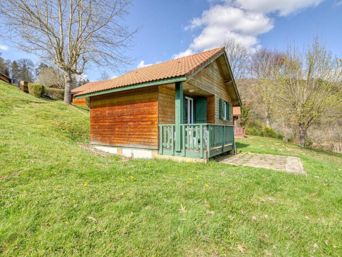 Vacanceole - Les Chalets De La Chazotte Saint-Jacques-dʼAmbur Exteriör bild